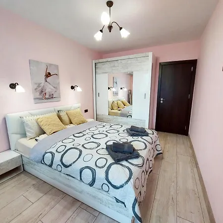 Апартамент за гости делукс Бургас