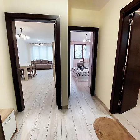 за гости делукс * Бургас