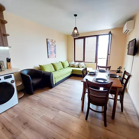 דירה за гости делукс בורגאס