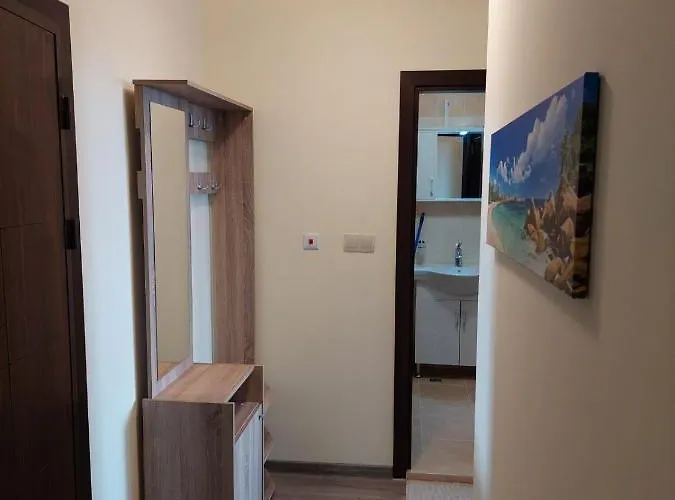 за гости делукс בורגאס