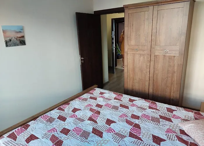 за гости делукс *