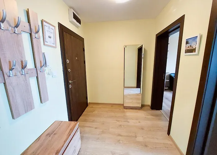 за гости делукс דירה *