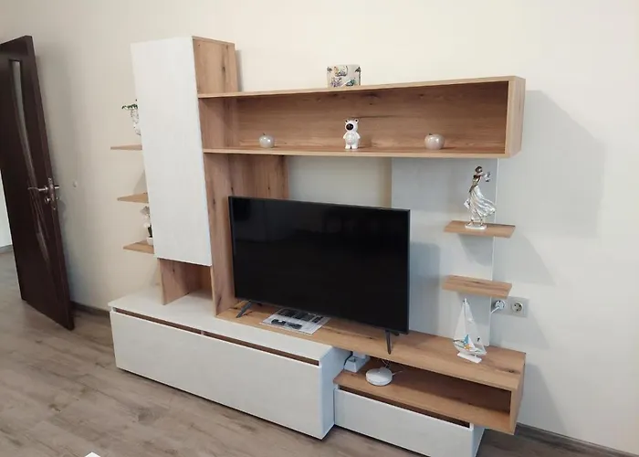 за гости делукс *